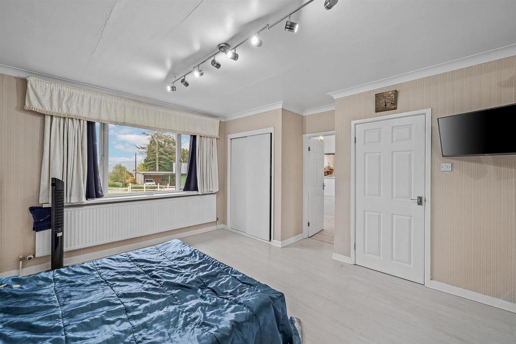 1 Parc Close-22.jpg
