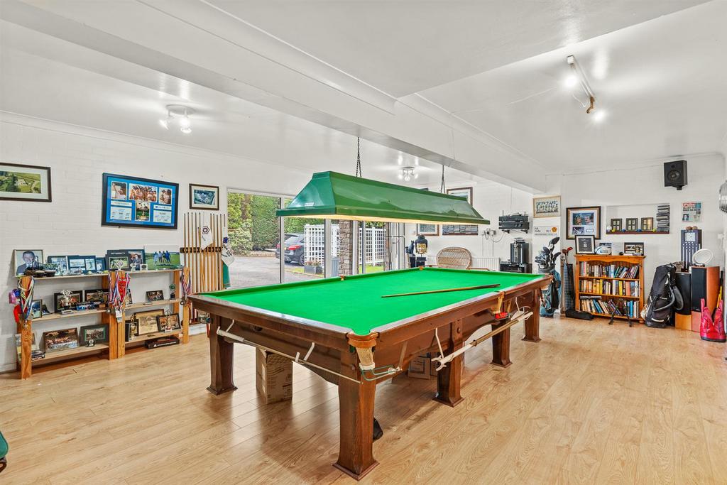 1 Parc Close-63.jpg