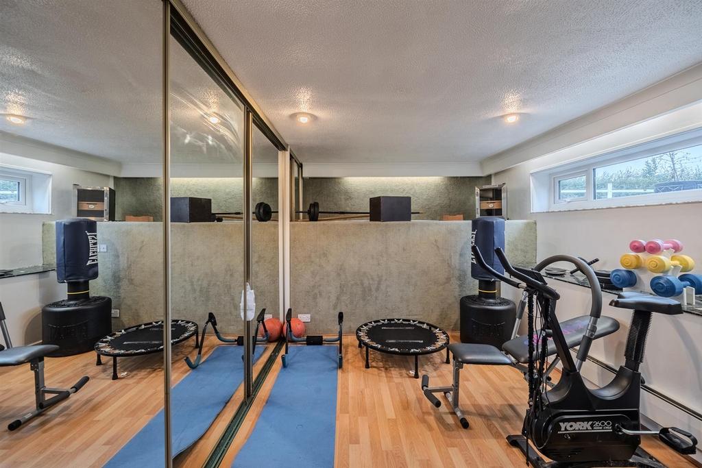 1 Parc Close-57.jpg