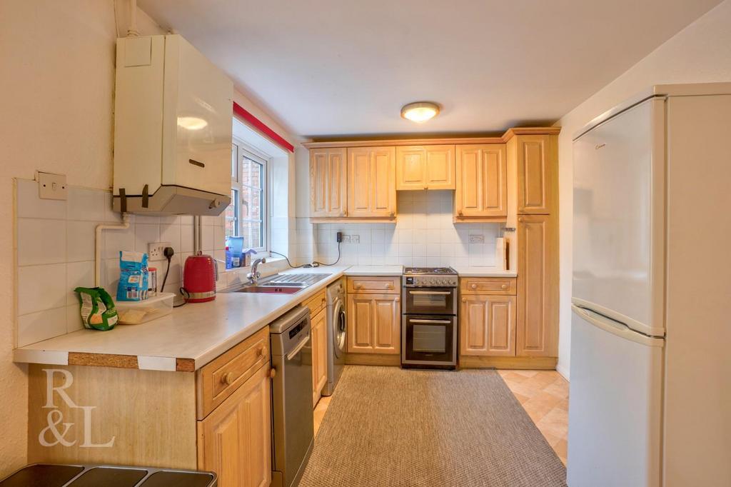 10 Trinity Court (14).jpg