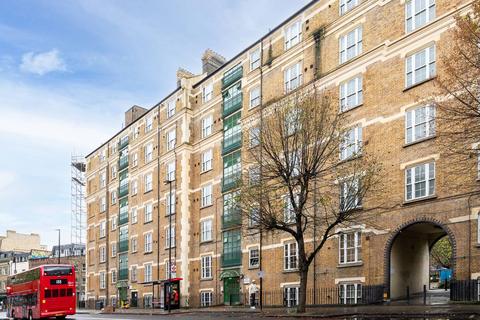 undefined, Tooley Street, Southwark, London, SE1