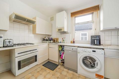 2 bedroom flat for sale, Bramston Road, London NW10