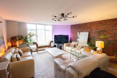 undefined, Union Quay, North Shields