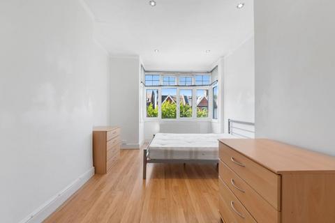 undefined, Sutton Road, Muswell Hill, N10