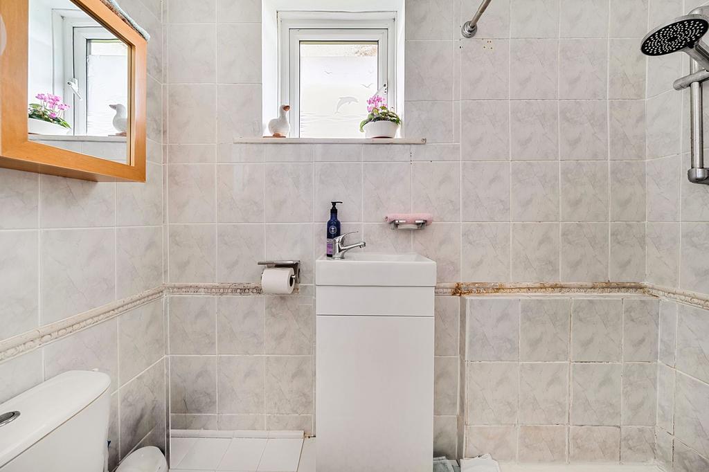 Ensuite