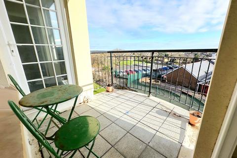 2 bedroom apartment to rent, Paradise Walk, Bexhill On Sea, TN40