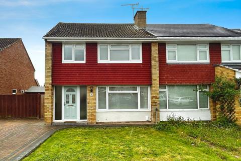 3 bedroom semi-detached house for sale, Burroway Road, Langley SL3