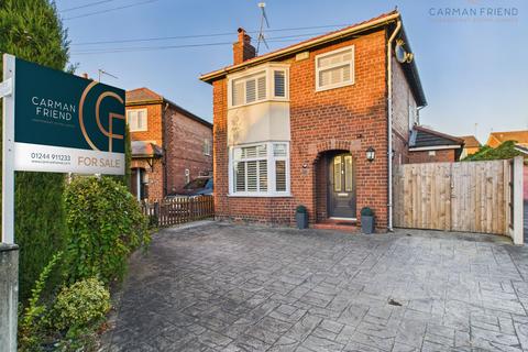 Shaftesbury Avenue, Vicars Cross, CH3