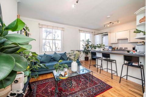 2 bedroom flat to rent, Elgin Avenue, London W9