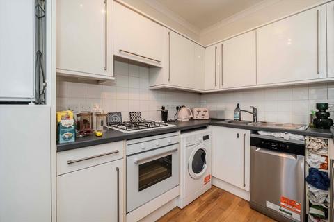 2 bedroom flat to rent, Elgin Avenue, London W9