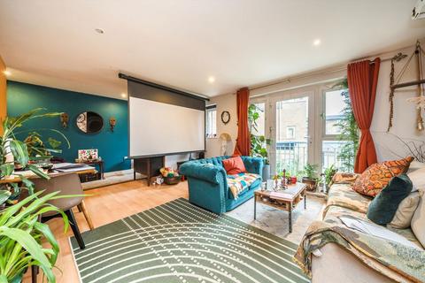 undefined, Morton Close, London E1