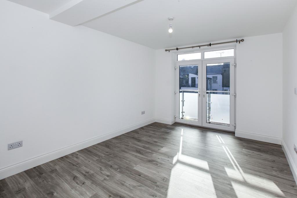 Living Room.jpg