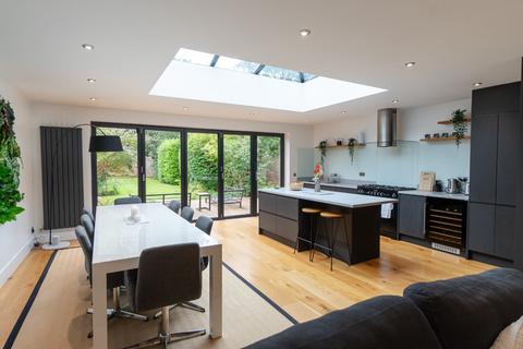 undefined, South Knighton Road, Leicester, LE2 3LP