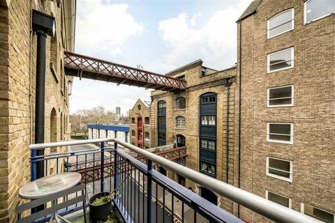 undefined, Wapping High Street, London E1W