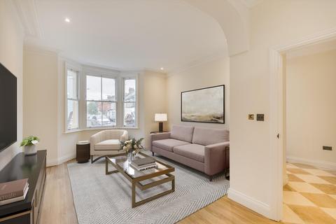 4 bedroom terraced house for sale, Purves Road, London, NW10