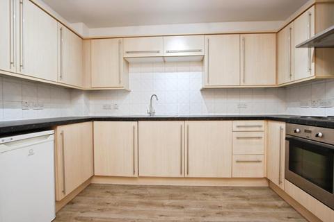 undefined, Champs Sur Marne, Bristol BS32