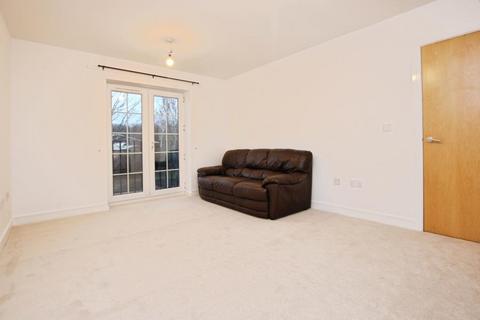 undefined, Champs Sur Marne, Bristol BS32