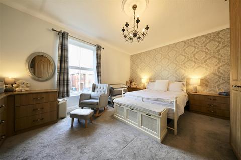2 bedroom end of terrace house for sale, Potterill Lane, Sutton-On-Hull, Hull