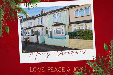 2 bedroom terraced house for sale, Longfellow Road, Gillingham,