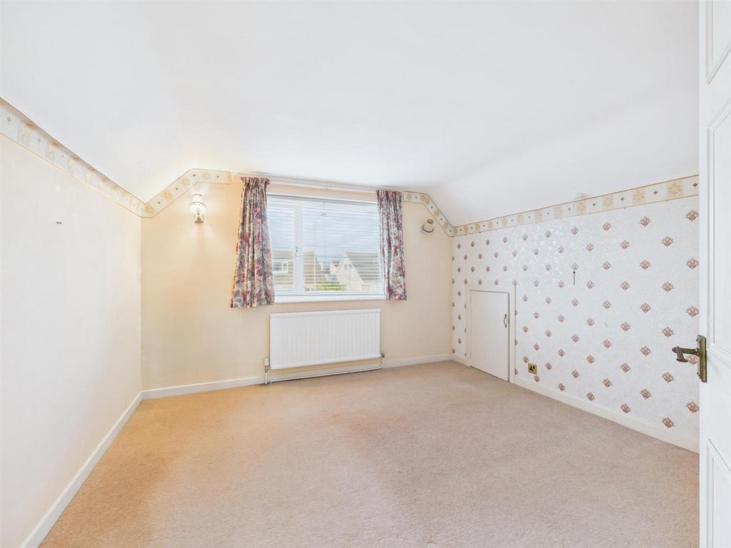 CAM02295 G0-PR0361-STILL019.jpg