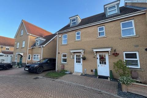 undefined, Frenesi Crescent, IP32