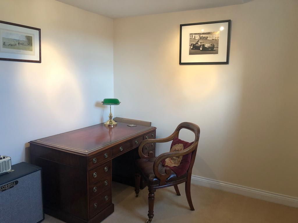 Bedroom 3 / Home office