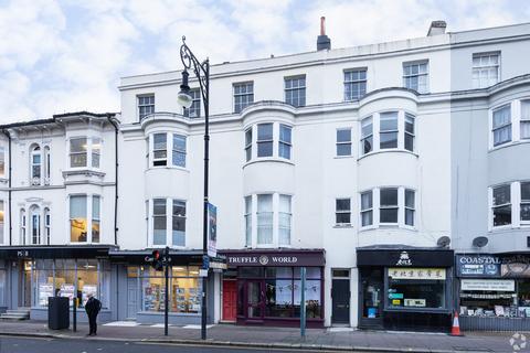 Retail property (high street) to rent, 34 Queens Rd Brighton BN1 3XB