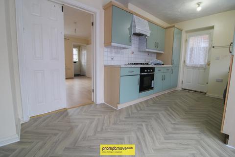 3 bedroom end of terrace house to rent, Dunraven Avenue Luton LU1 1TP