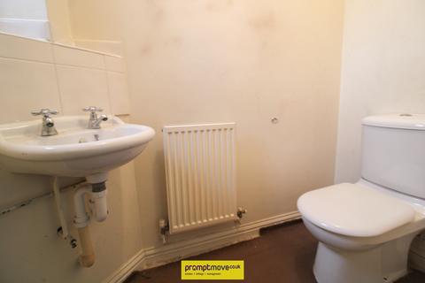 3 bedroom end of terrace house to rent, Dunraven Avenue Luton LU1 1TP