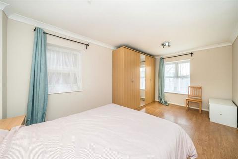 undefined, Devonshire Court, London SW12