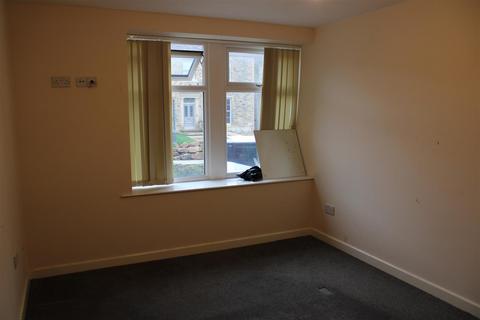 undefined, Flat 4 Manchester Road, Huddersfield HD7
