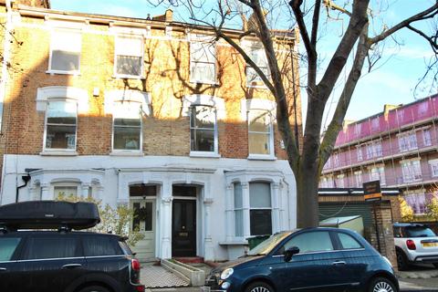 2 bedroom apartment to rent, Balfour Road, London N5