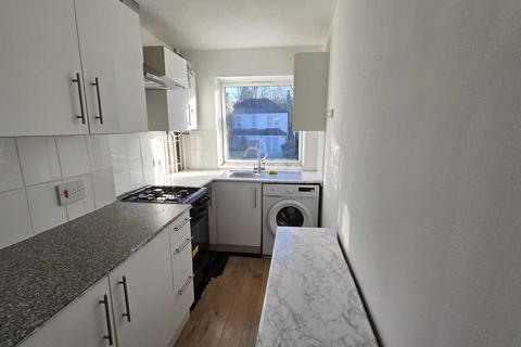 undefined, Croydon CR2