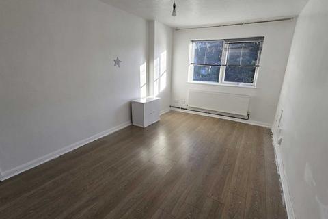 undefined, Croydon CR2