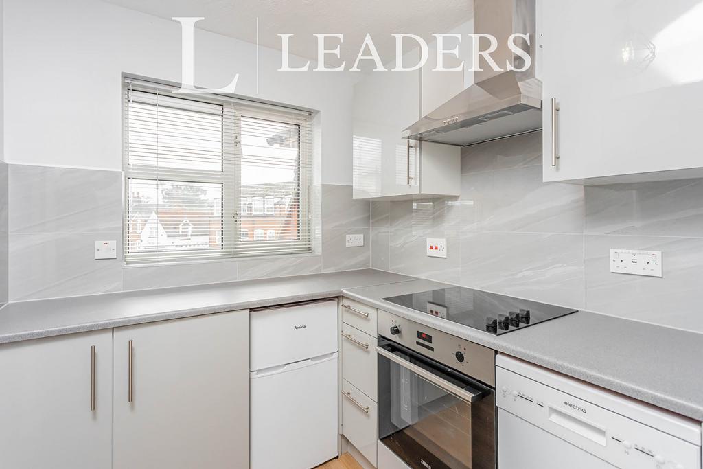 Kitchen 1