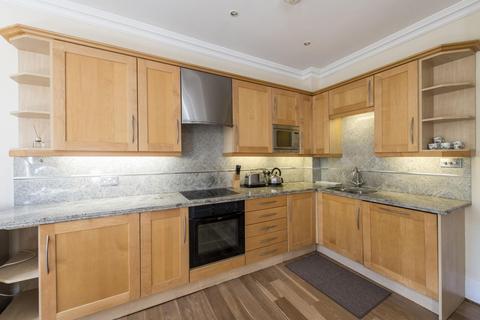 2 bedroom flat to rent, St Georges Square, Pimlico, London, SW1V