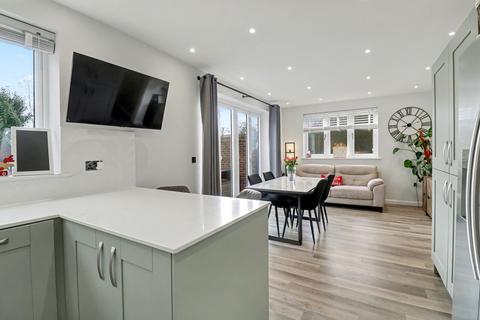 4 bedroom detached house for sale, Turnberry Close, Southampton SO32