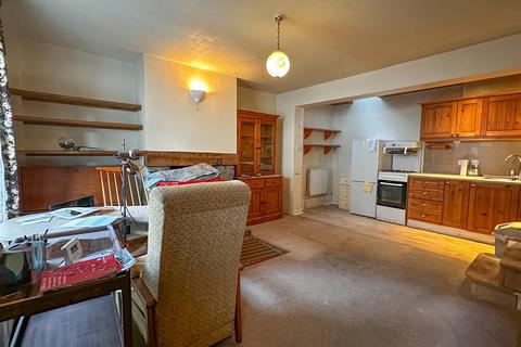 undefined, Lake Street, Dartmouth