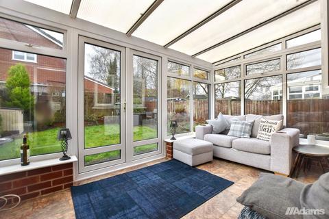 3 bedroom semi-detached house for sale, Willow Drive, Stockton Heath WA4