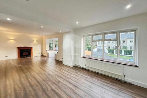 undefined, Camp Road, Gerrards Cross SL9