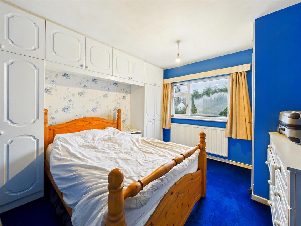 CAM01555 G0-PR0285-STILL001.jpg