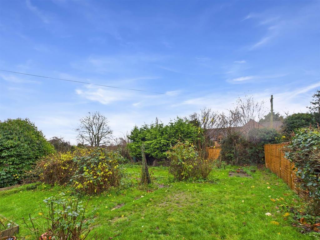 CAM01555 G0-PR0285-STILL007.jpg