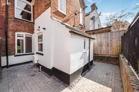 undefined, Green Street, High Wycombe