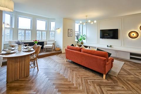 6 East Parade, Harrogate, HG1