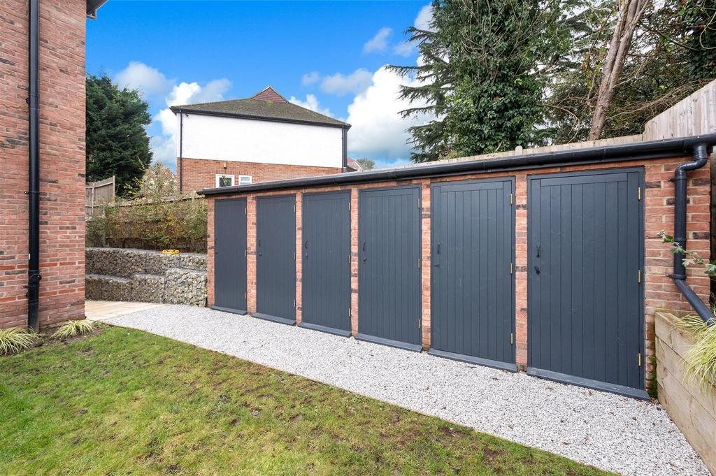 FIELD VIEW FLAT (9).jpg