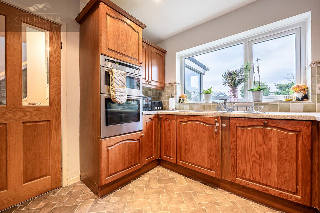 205liverpool Rd South-11