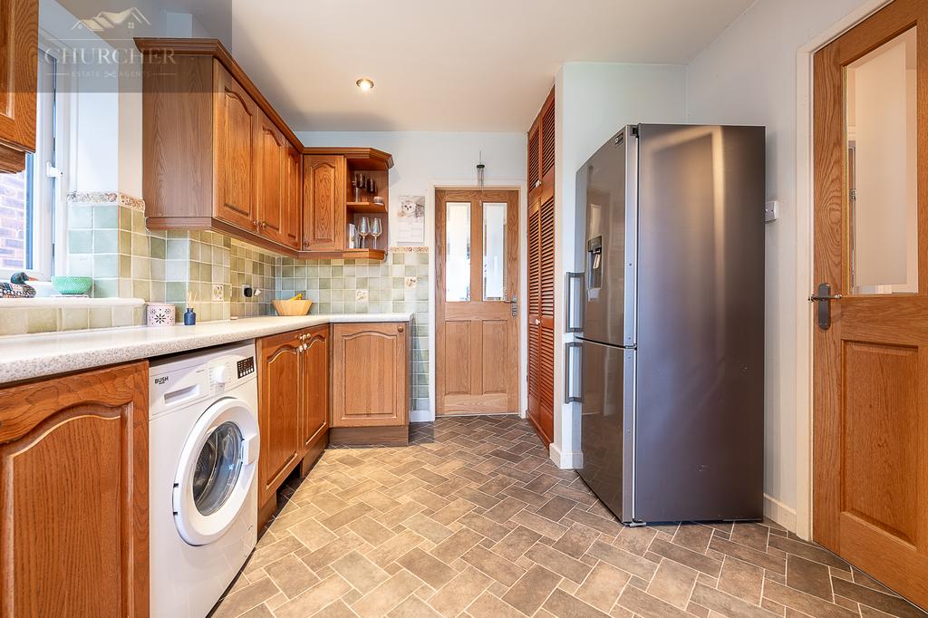 205liverpool Rd South-13