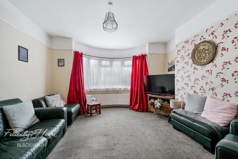 3 bedroom semi-detached house for sale, Canberra Road, Charlton
