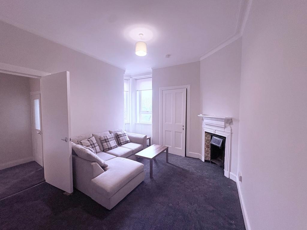 Furnished Lounge 4