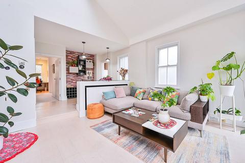 undefined, Grantham Road, Chiswick, London, W4